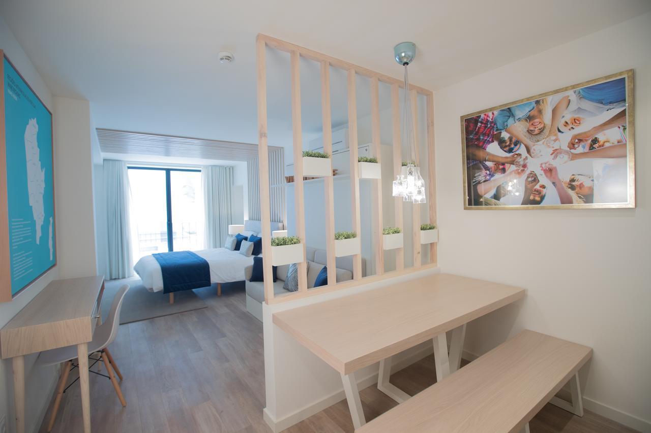 Almada Wine House - Tourism Apartments OOporto Esterno foto